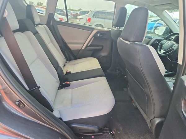 2016 TOYOTA RAV4