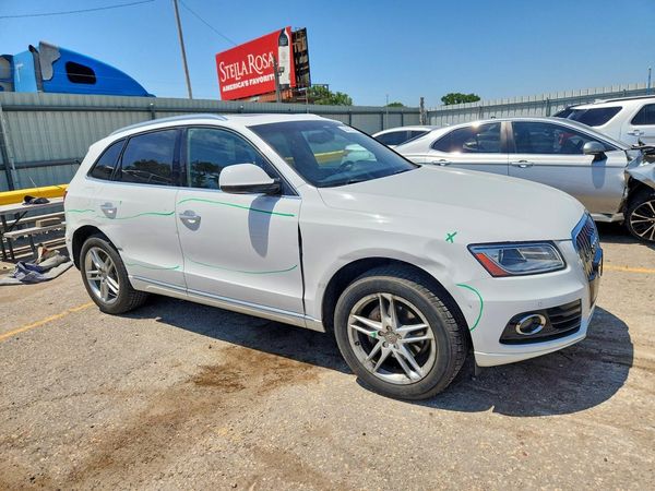 2016 AUDI Q5 quattro Premium Plus