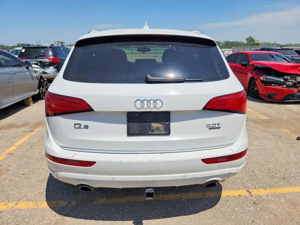 2016 AUDI Q5 quattro Premium Plus