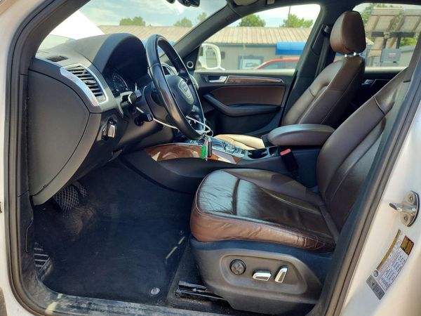 2016 AUDI Q5 quattro Premium Plus