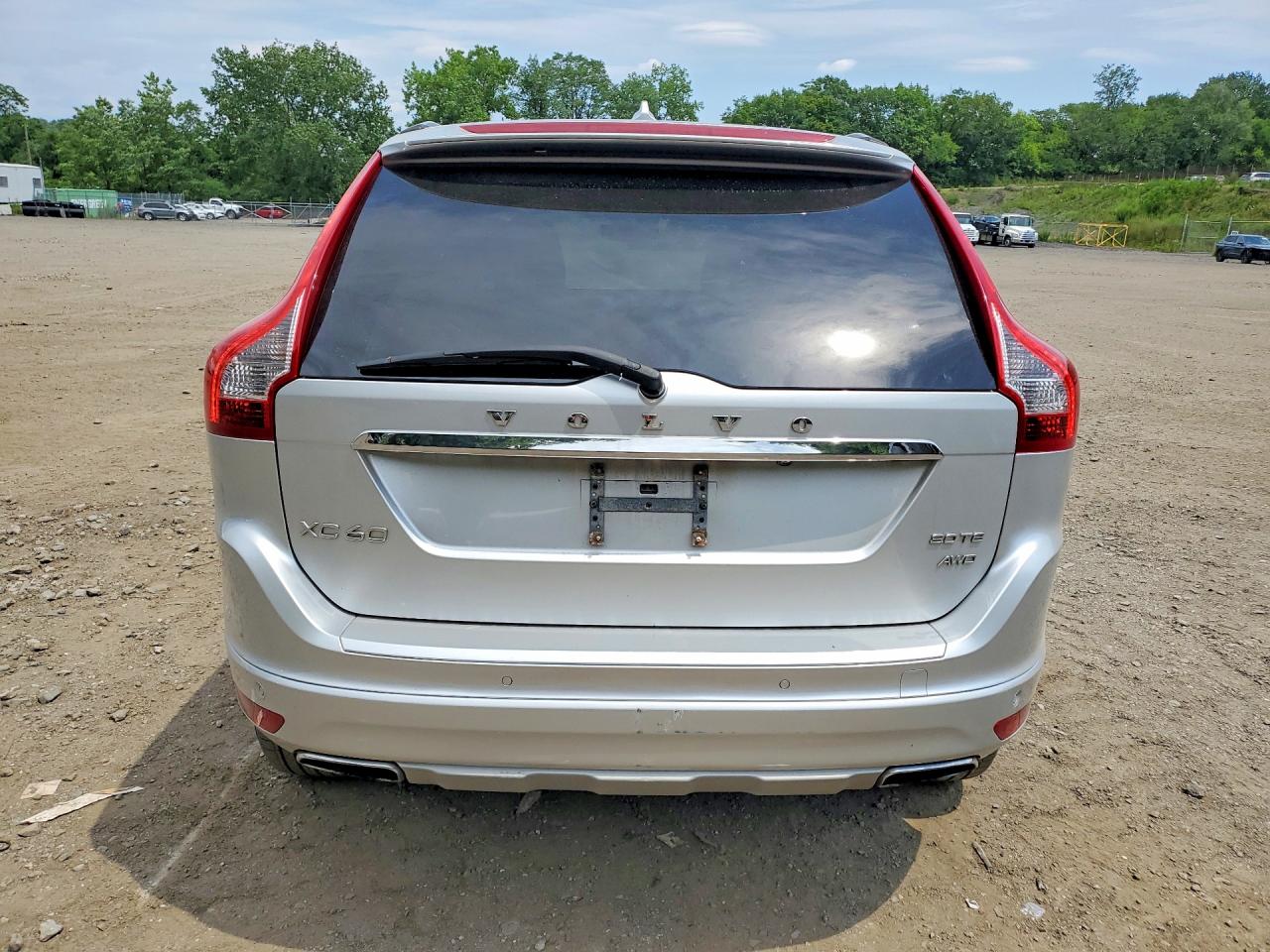 2016 VOLVO XC60