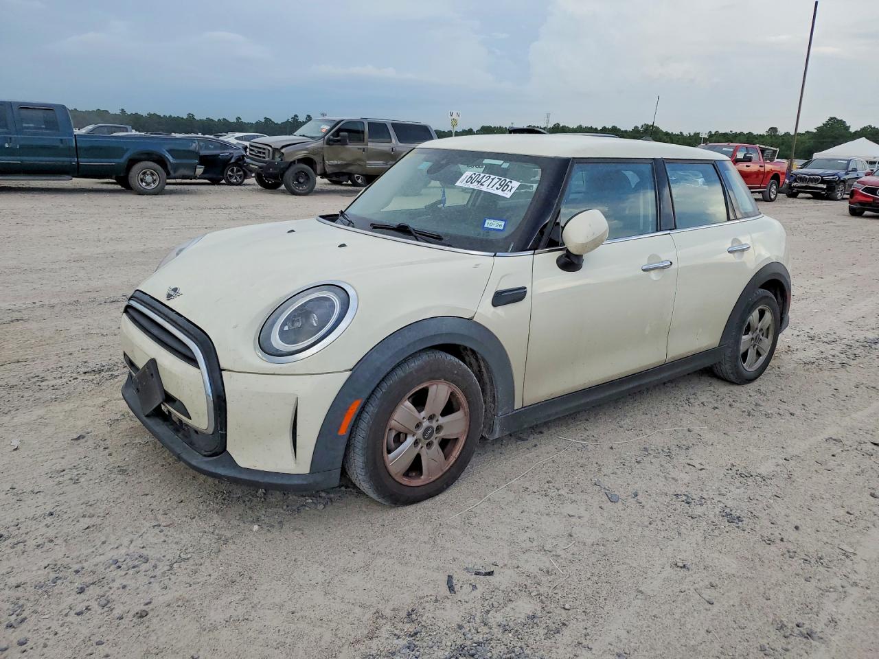 2022 MINI COOPER