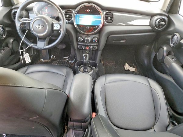 2022 MINI COOPER