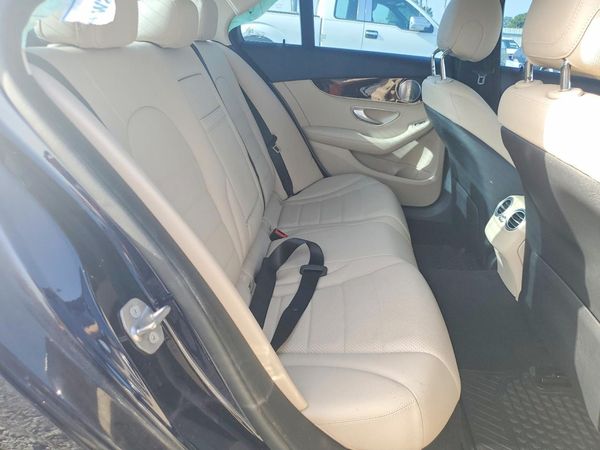 2020 MERCEDES-BENZ C C300