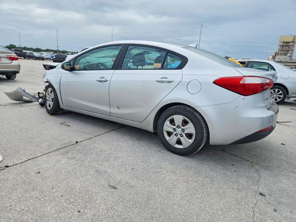 2014 KIA FORTE LX