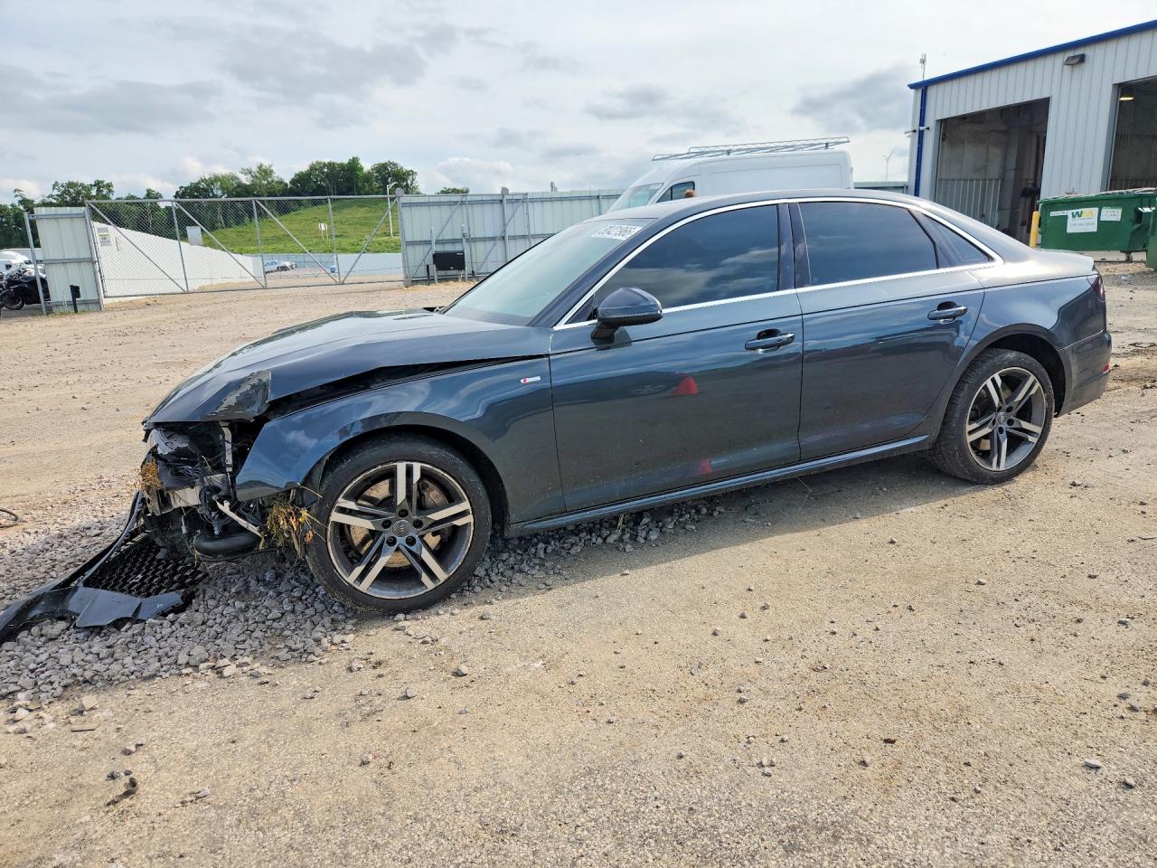 2017 AUDI A4