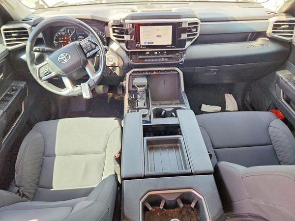 2023 TOYOTA TUNDRA SR5