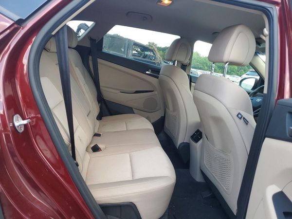 2017 HYUNDAI TUCSON