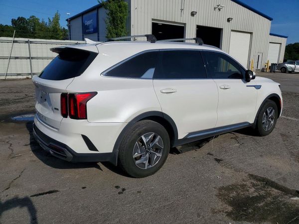 2022 KIA SORENTO