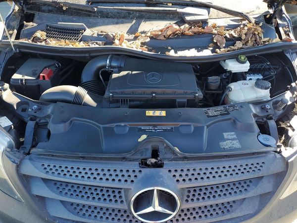 2018 MERCEDES-BENZ METRIS