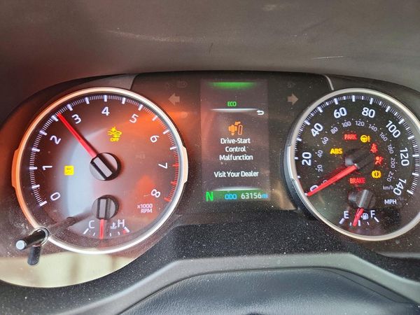 2019 TOYOTA RAV4 LE