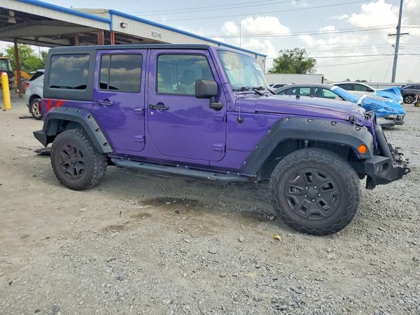 2016 JEEP WRANGLER UNLIMITED SAHARA 4X4