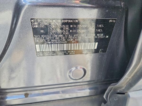 2017 TOYOTA RAV4 XLE