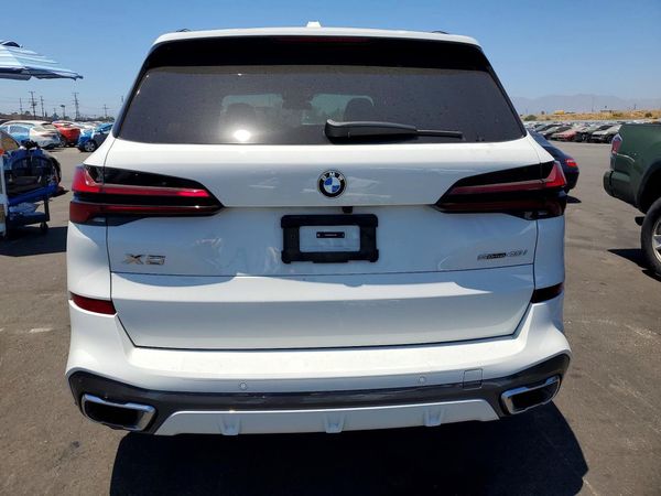 2025 BMW X5 sDrive40i