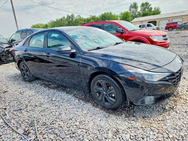 2021 HYUNDAI ELANTRA