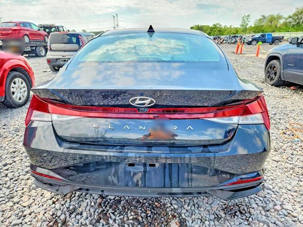 2021 HYUNDAI ELANTRA