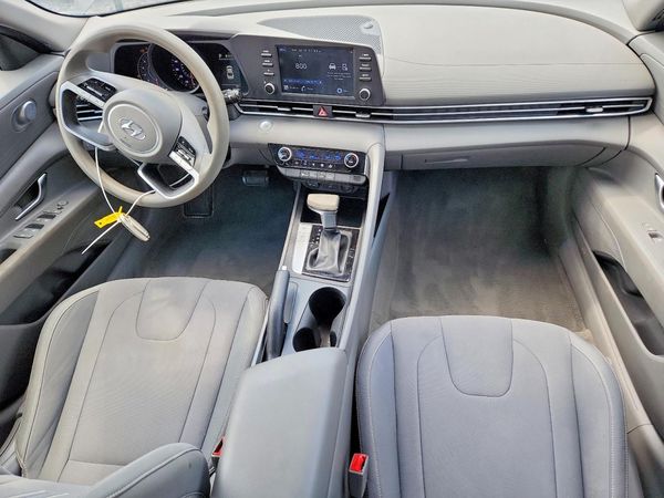 2021 HYUNDAI ELANTRA