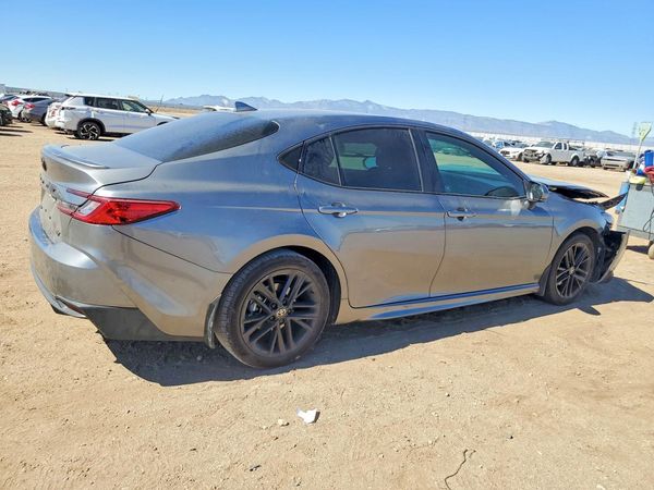 2026 TOYOTA CAMRY