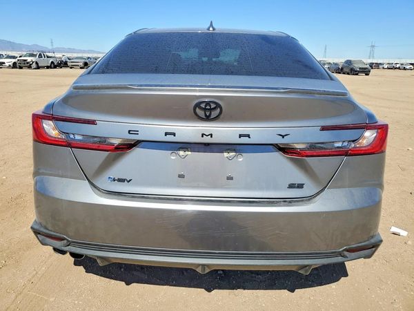 2026 TOYOTA CAMRY