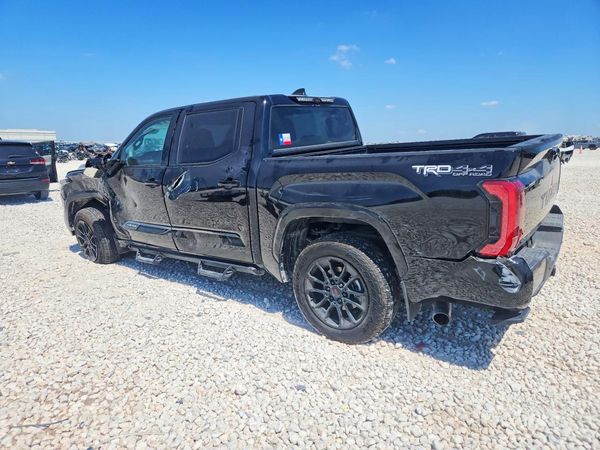2026 TOYOTA TUNDRA