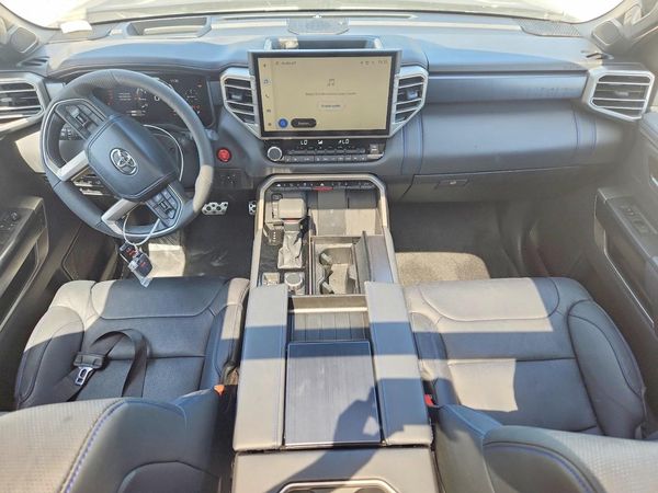 2026 TOYOTA TUNDRA