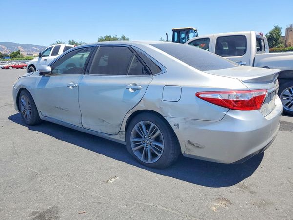 2016 TOYOTA CAMRY