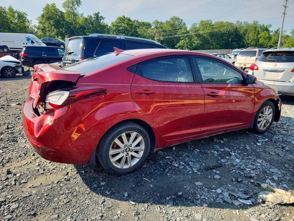 2015 HYUNDAI ELANTRA