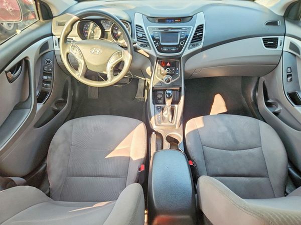 2015 HYUNDAI ELANTRA