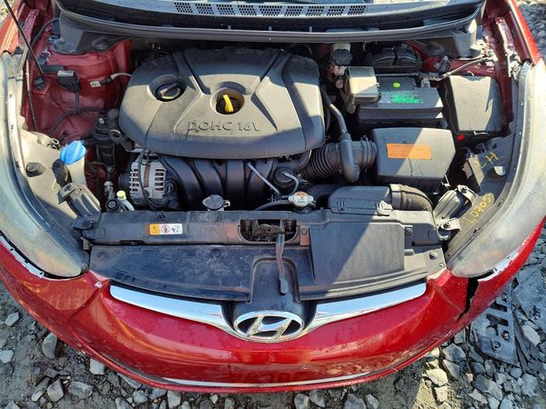2015 HYUNDAI ELANTRA