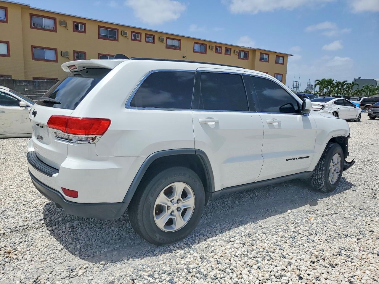 2016 JEEP GRAND CHEROKEE LAREDO 4X2