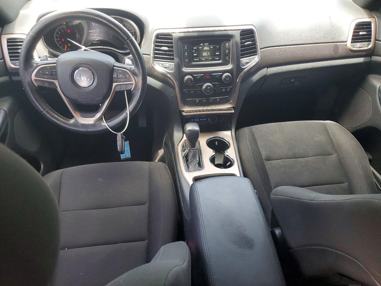 2016 JEEP GRAND CHEROKEE LAREDO 4X2