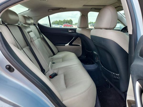2012 LEXUS IS 250C