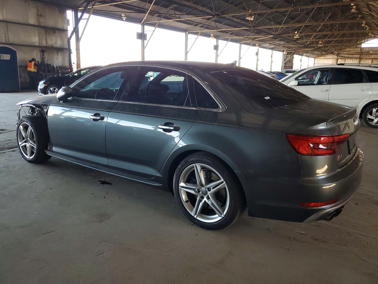 2018 AUDI S4