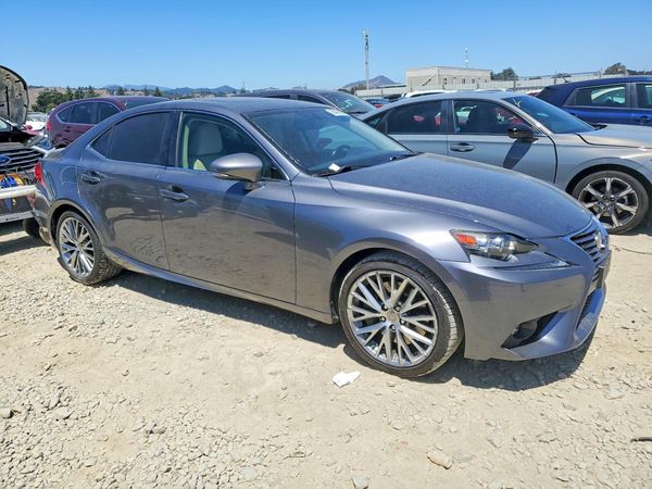 2016 LEXUS IS 200t
