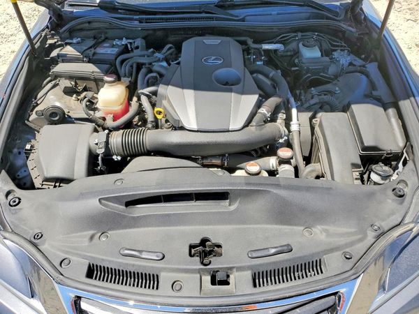 2016 LEXUS IS 200t