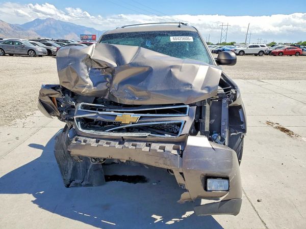 2013 CHEVROLET SUBURBAN LT — DIRF