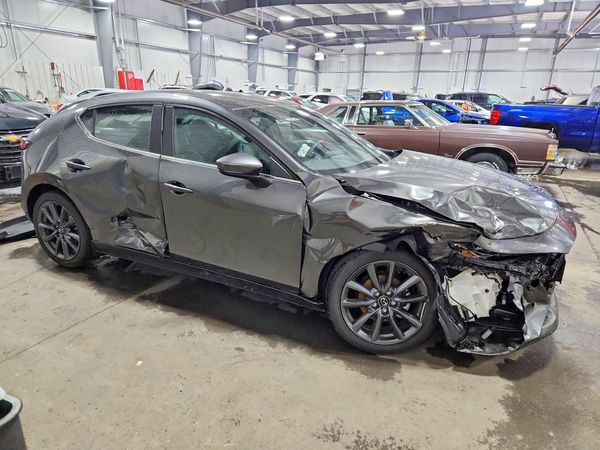 2026 MAZDA 3 Preferred — Passenger 3/4