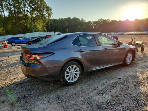 2023 TOYOTA CAMRY