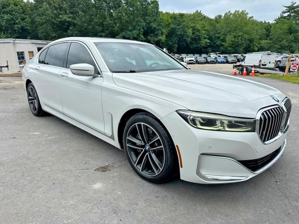 2021 BMW 750 xDrive