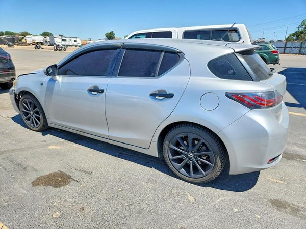 2013 LEXUS CT 200h