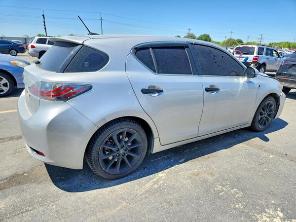 2013 LEXUS CT 200h