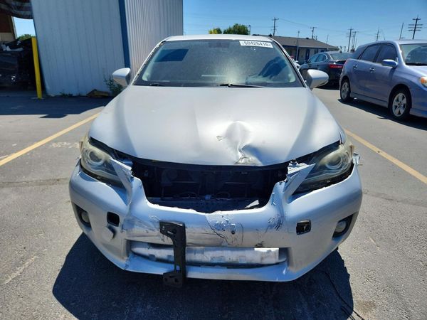 2013 LEXUS CT 200h
