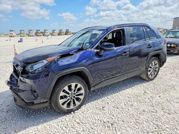2019 TOYOTA RAV4 XLE Premium