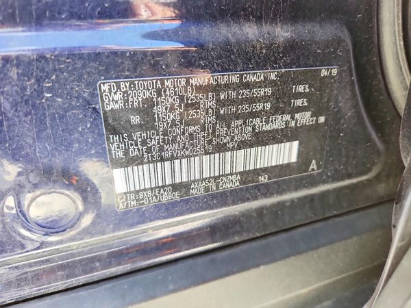 2019 TOYOTA RAV4 XLE Premium