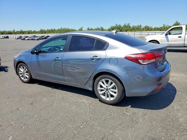 2017 KIA FORTE LX Popular, S