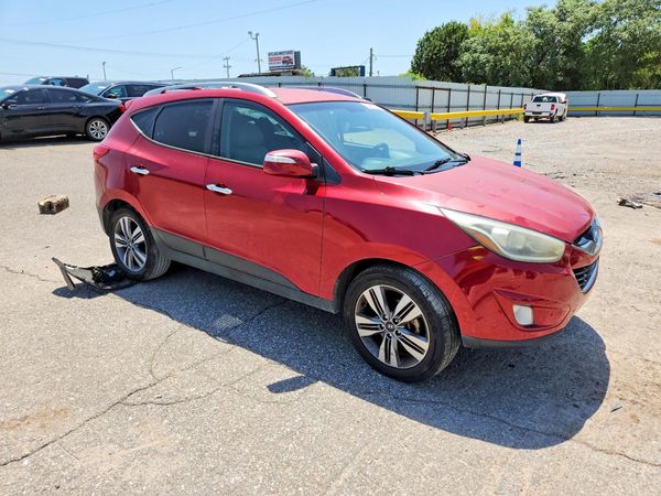 2015 HYUNDAI TUCSON GLS (Middle)