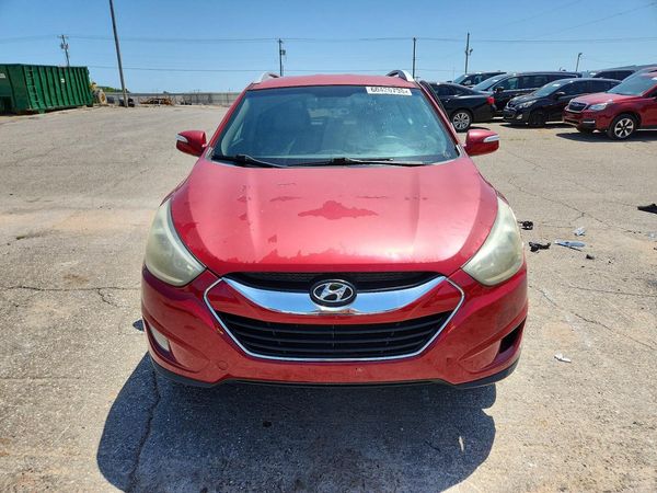 2015 HYUNDAI TUCSON GLS (Middle)