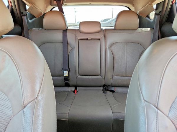 2015 HYUNDAI TUCSON GLS (Middle)