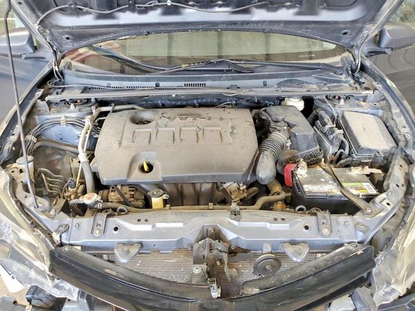 2018 TOYOTA COROLLA L/LE/SE/XLE/XSE — Engine bay