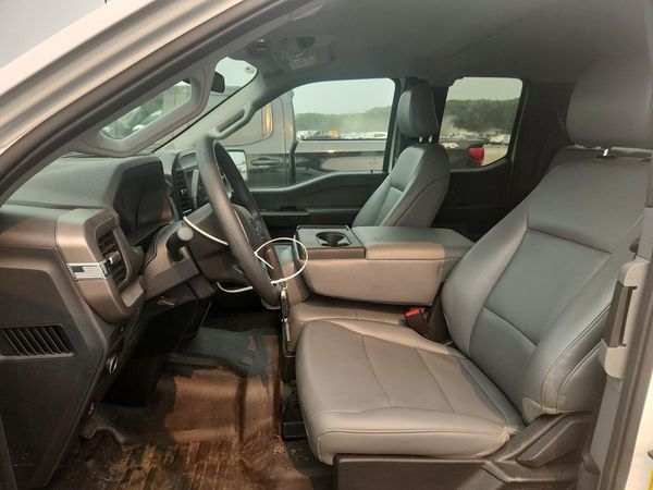 2025 FORD F150 XL